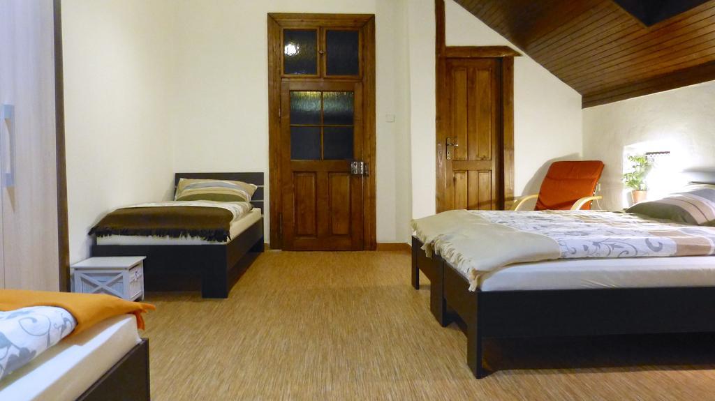Hostinec Stara Krcma Stratená Room photo