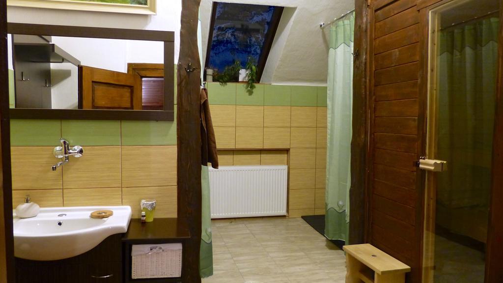 Hostinec Stara Krcma Stratená Room photo